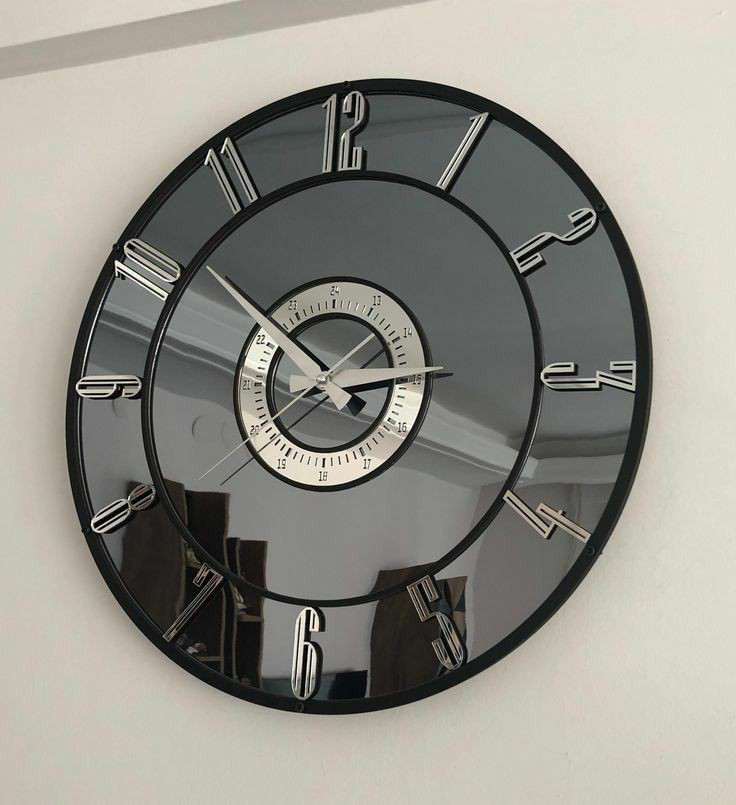 Horloge NOIR élégante HM0020