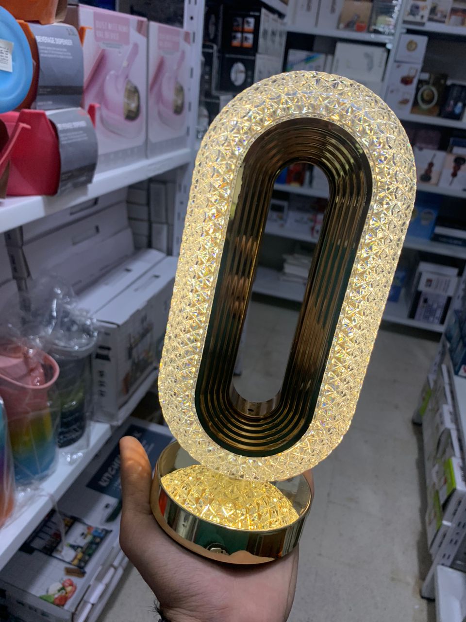 Lampe de table décorative LED forme œil d'étoile (1 pièce)