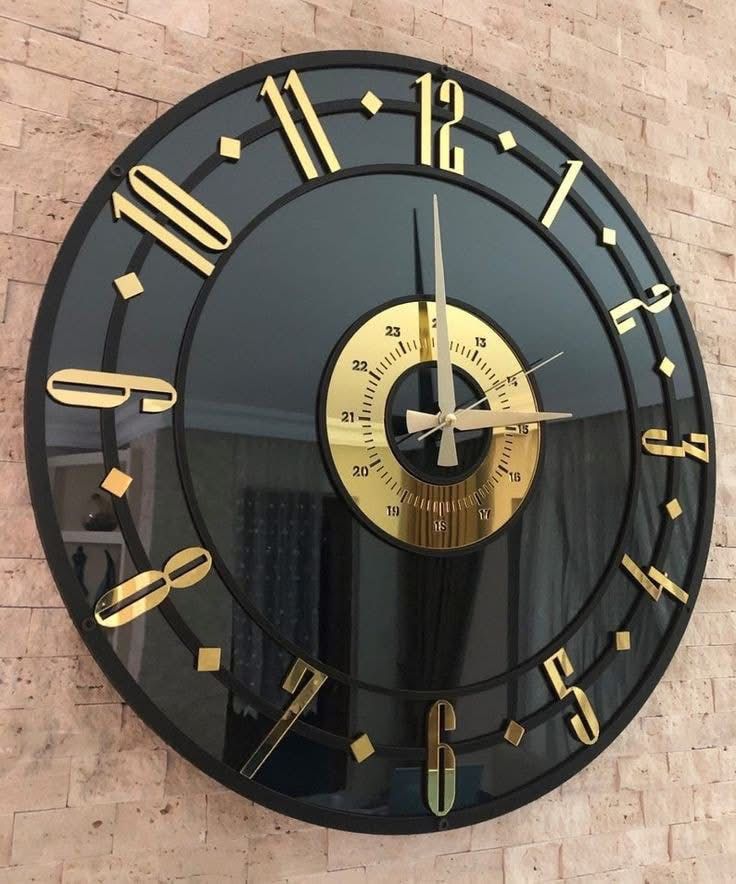 Horloge NOIR élégante HM0020
