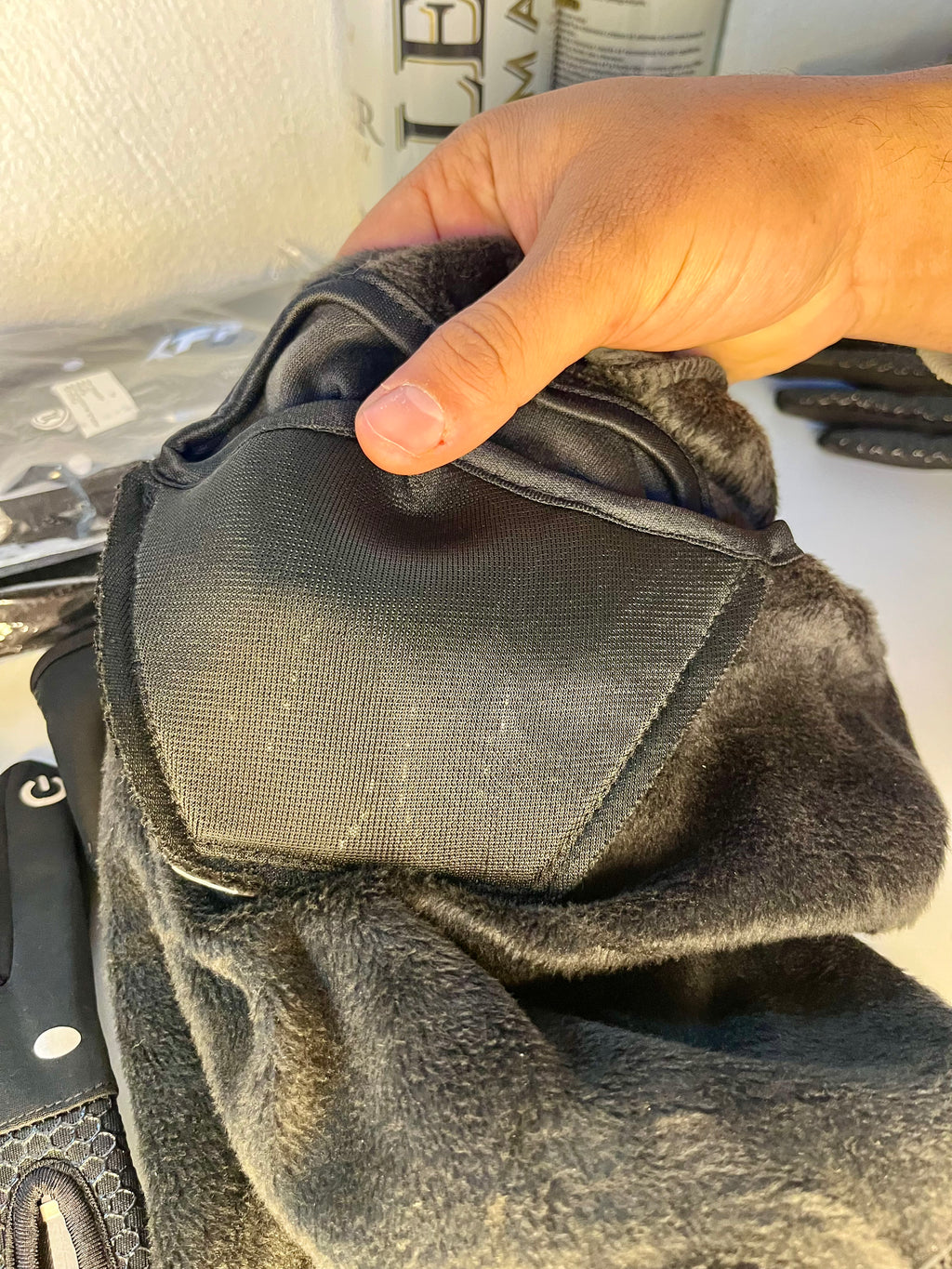 pack speciale moto (cagoule respirante + les gants Golovejoy , tactile et thermique)+cadeau /  طقم خاص بالدراجين (قناع وجه متنفس + قفازات تاكتيل و حرارية ومقاومة للماء)+ هدية