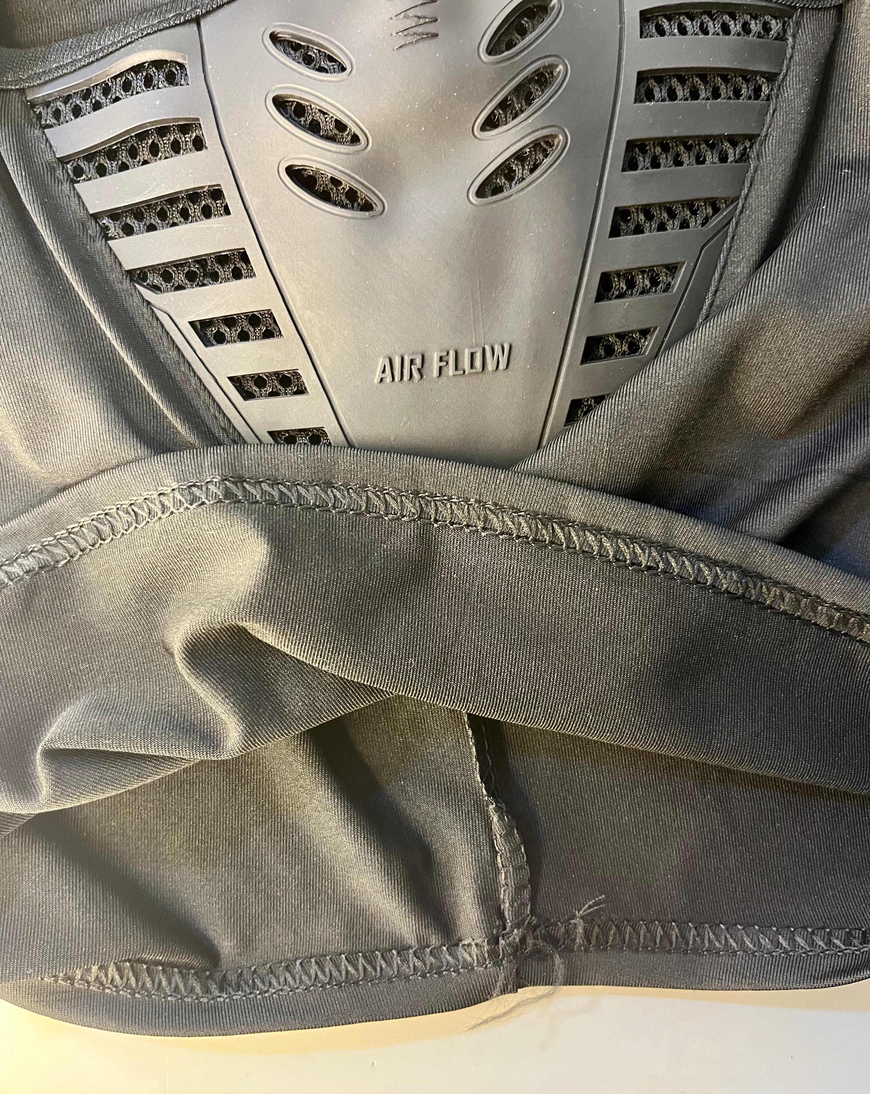 cagoule Air flow --قناع وجه متنفس