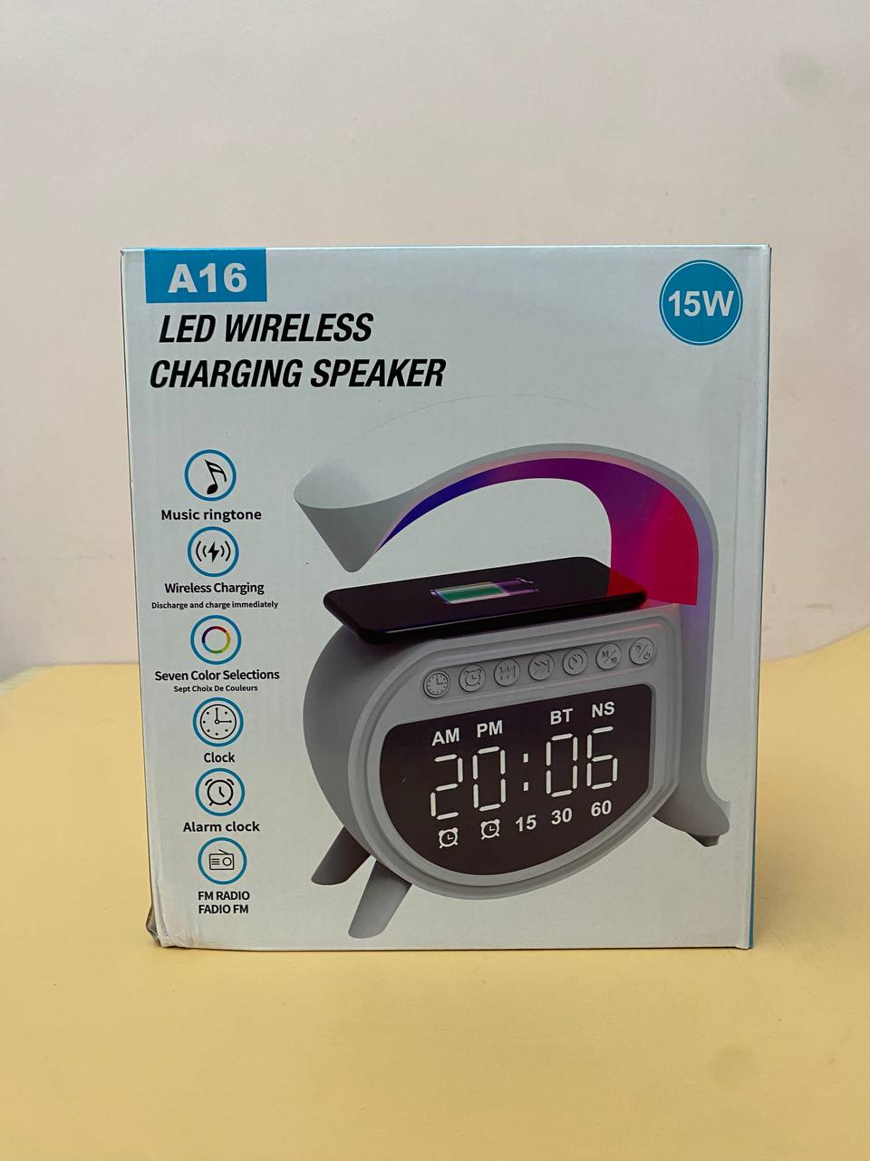 Réveil et Haut-parleur Bluetooth RGB intelligente type Big G Wireless Charger V5